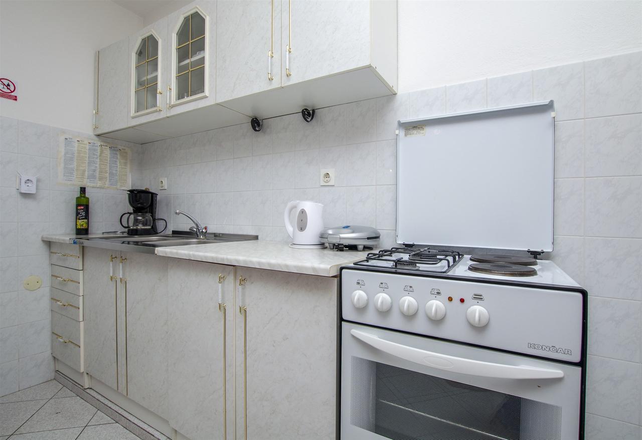 Apartments Silvana Supetar Luaran gambar